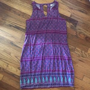 V-neck shift dress